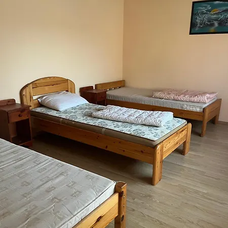 Napsugar Apartman Szaknyér